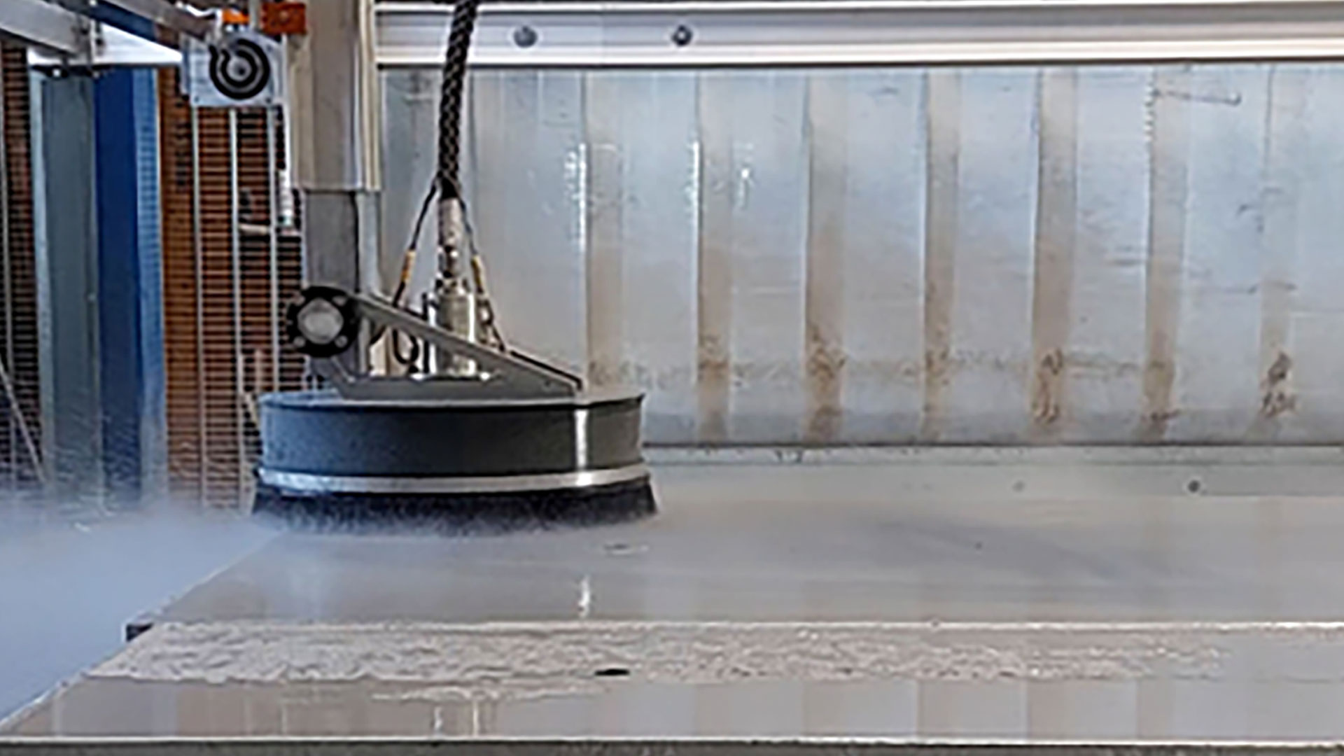 AQUABLAST® Frame